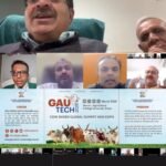 “સ્વદેશોત્સવ એક્સ્પો–2025 અમદાવાદમાં GCCI ના ‘ગૌટેક 2025’ સ્ટોલ ની મુલાકાત લેતા રાજકીય અને શૈક્ષણિક મહાનુભાવો.